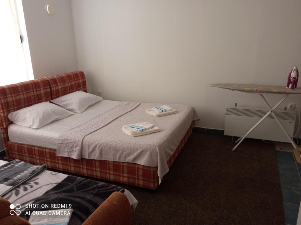 Apartman Jeca 트레빈예 외부 사진